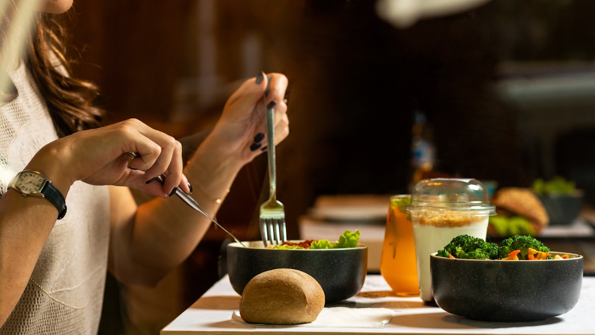 Healthy food and mood connection